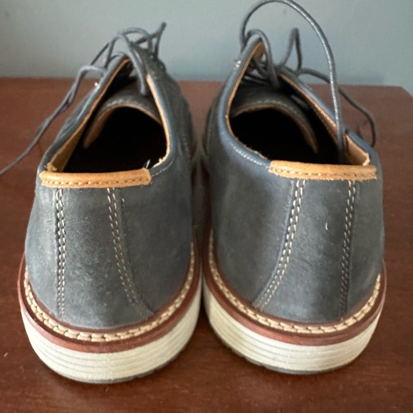 Johnston & Murphy Cloth Wingtip - Picture 2 of 3